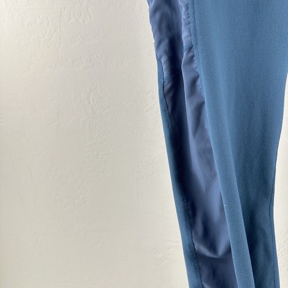 Fabletics Powerhold Mid-Rise Pocket Mesh Panel Legging Blue L See Measurements - Picture 3 of 7